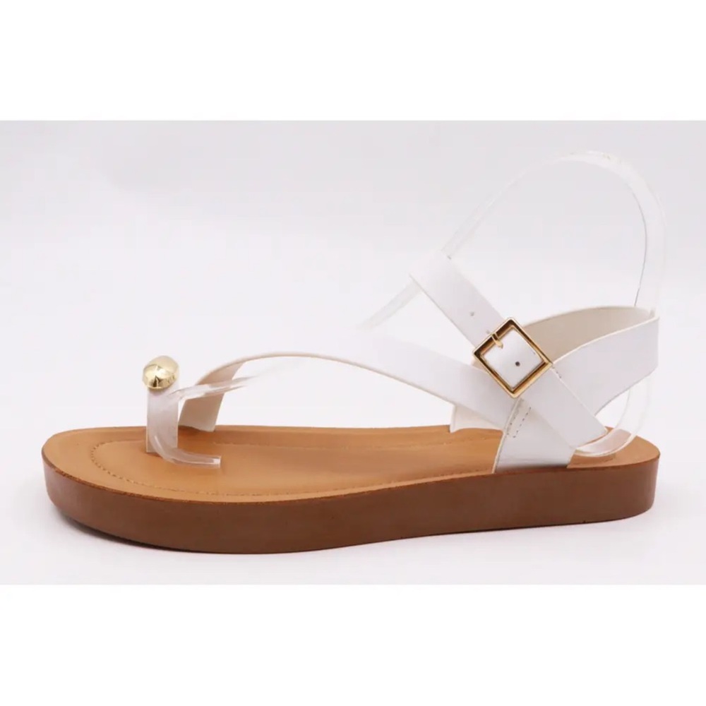 Elegant White Sandals with Gold Accent